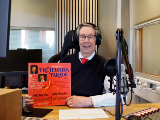 Bo Magnusson, Radio Viking. "Plats På Scen" nr 800. 2025-10-03. Bild: Edition Allegro Musik HB.