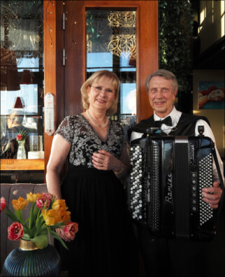 "Säg det i toner". Eva Magnusson och Kjell Nilsson. Bistro Kajen 2026-03-17.