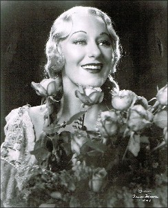 Grace Moore (1898-1947).