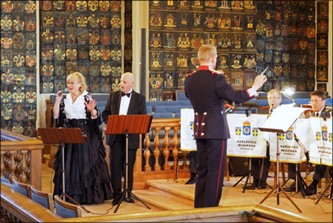 Eva Magnusson och Erik Ström, solister i "Från Bellman till Taube", Riddarhuset, Stockholm 9 april 2015.